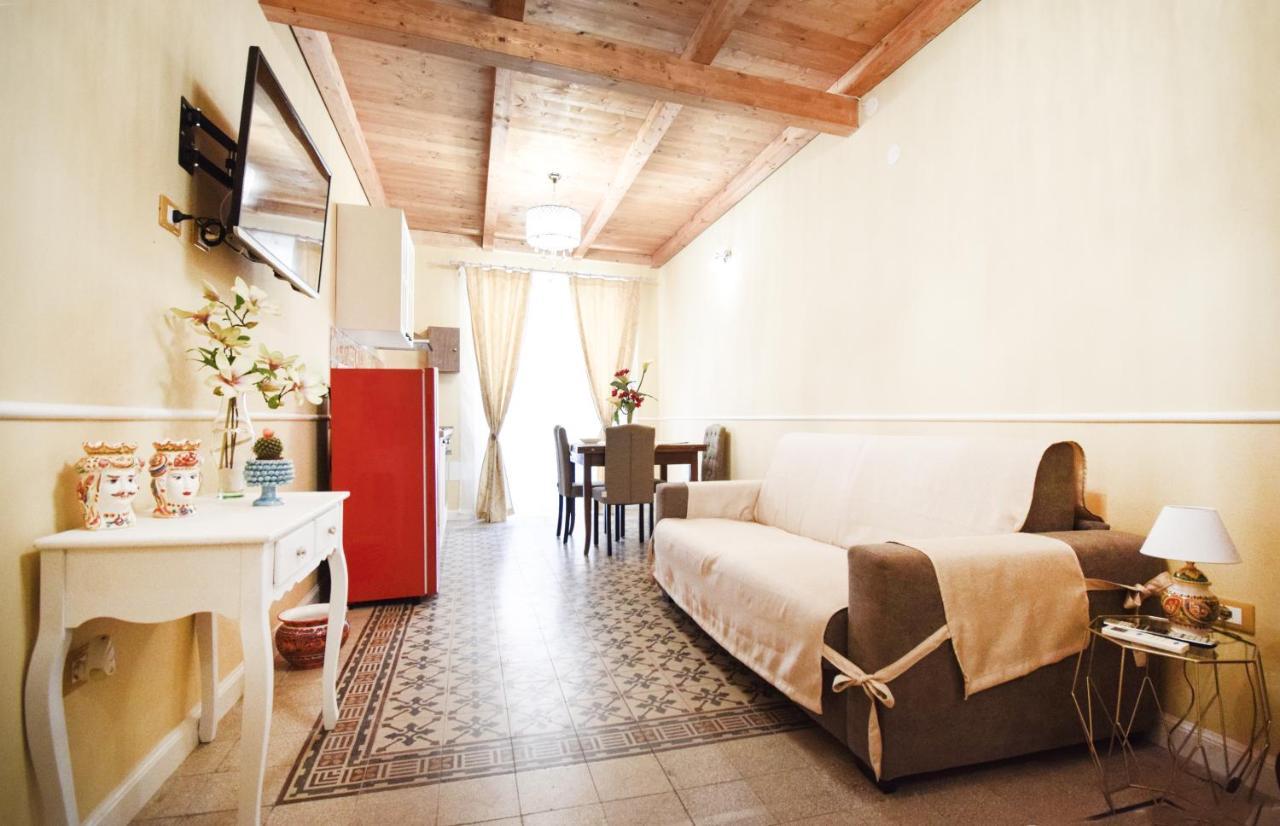 Luxury Apartment Via Genova 팔레르모 외부 사진